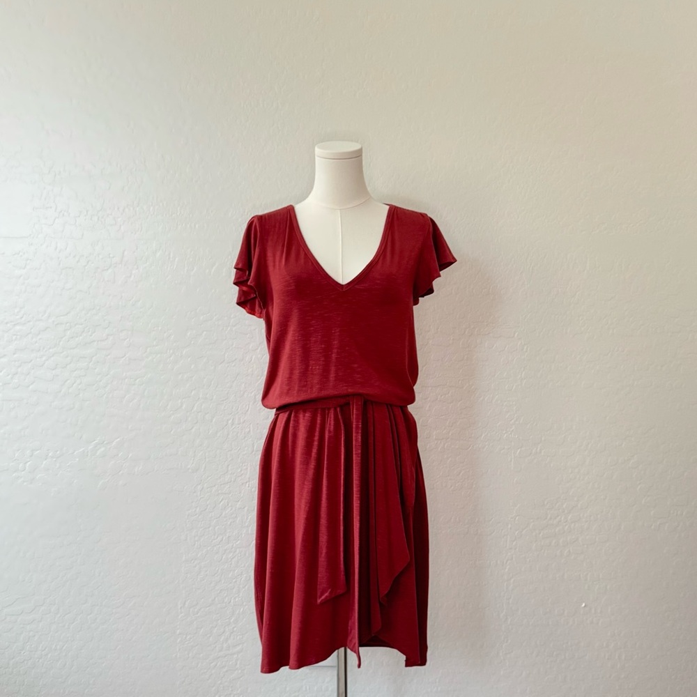 Elegant V-Neck Rust Dress